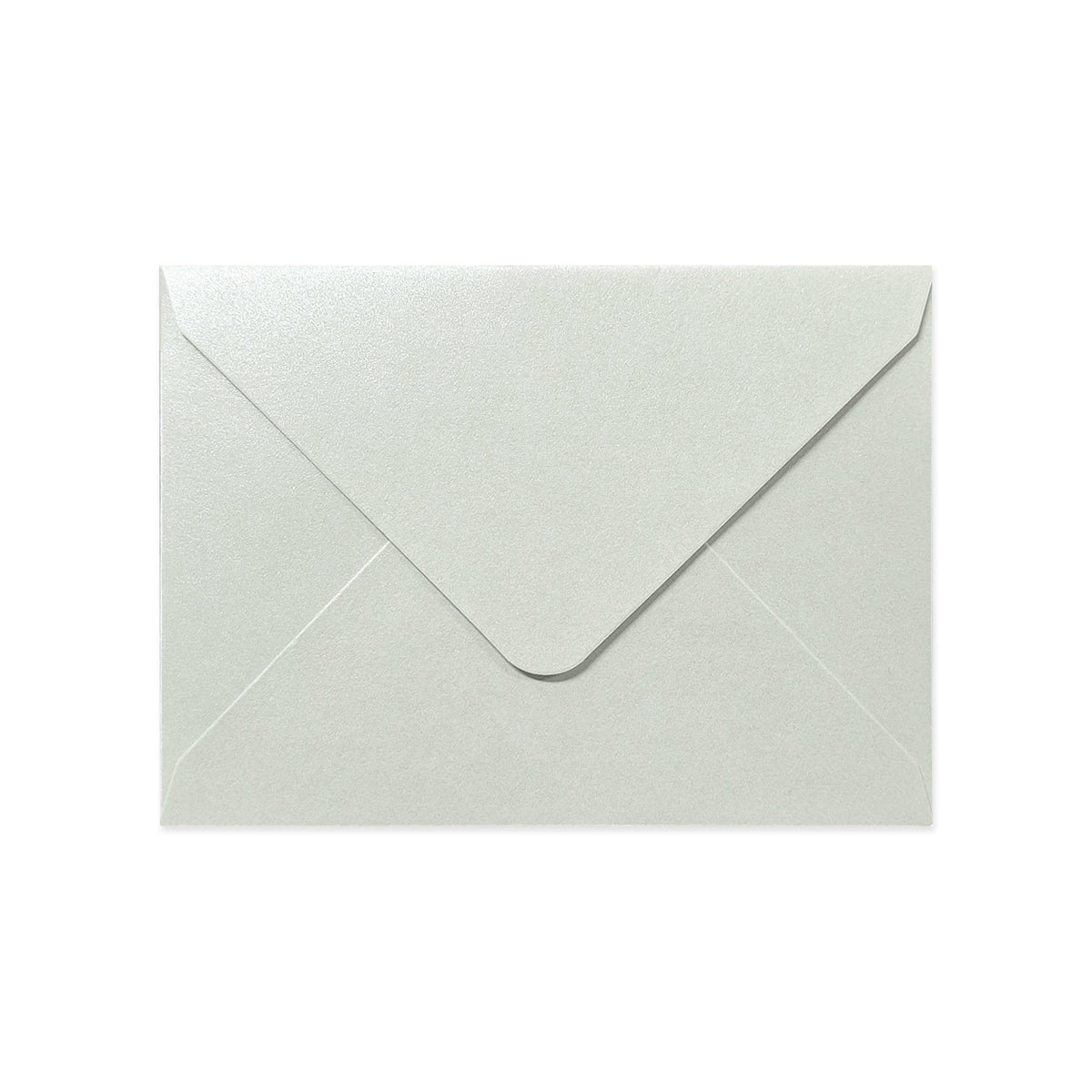 Ostronfärgat kuvert - Diamantklaff 82x113 mm (C7)