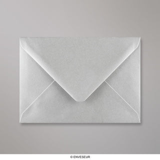 114x162 mm (C6) Metalliskt kuvert i silver