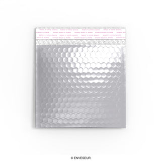 Glansig metallisk bubbelpåsa