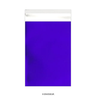 Färgade mattfolierade påsar