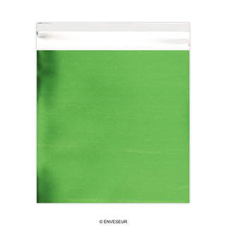 Färgade mattfolierade påsar