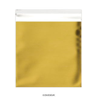 Färgade mattfolierade påsar