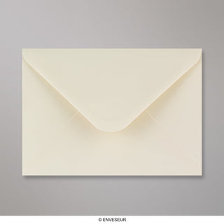 133x184 mm Vävt elfenbensvitt kuvert