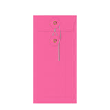 Färgade kuvert med snör- och skivförslutning